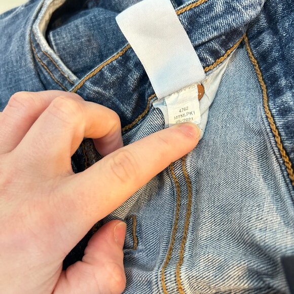 Aeropostale Slim Jean Mens Size 32 x 32 Bundle Medium Wash Blue Denim Whiskering - Picture 8 of 12